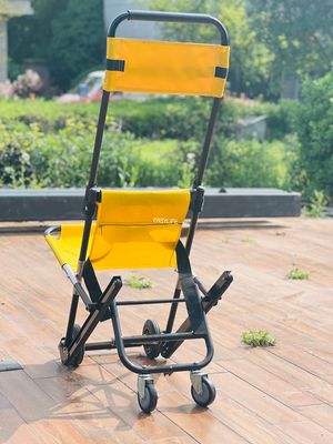 फोल्डेबल क्रॉस टाइप एल्यूमीनियम मिश्र धातु सीढ़ी स्ट्रेचर क्रॉलर संरचना हल्के वजन छोटे आकार