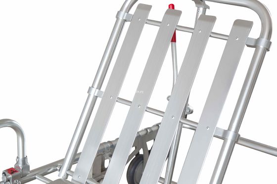 आसान स्वचालित एम्बुलेंस स्ट्रेचर उठाएं अच्छी स्थिरता उच्च गतिशीलता